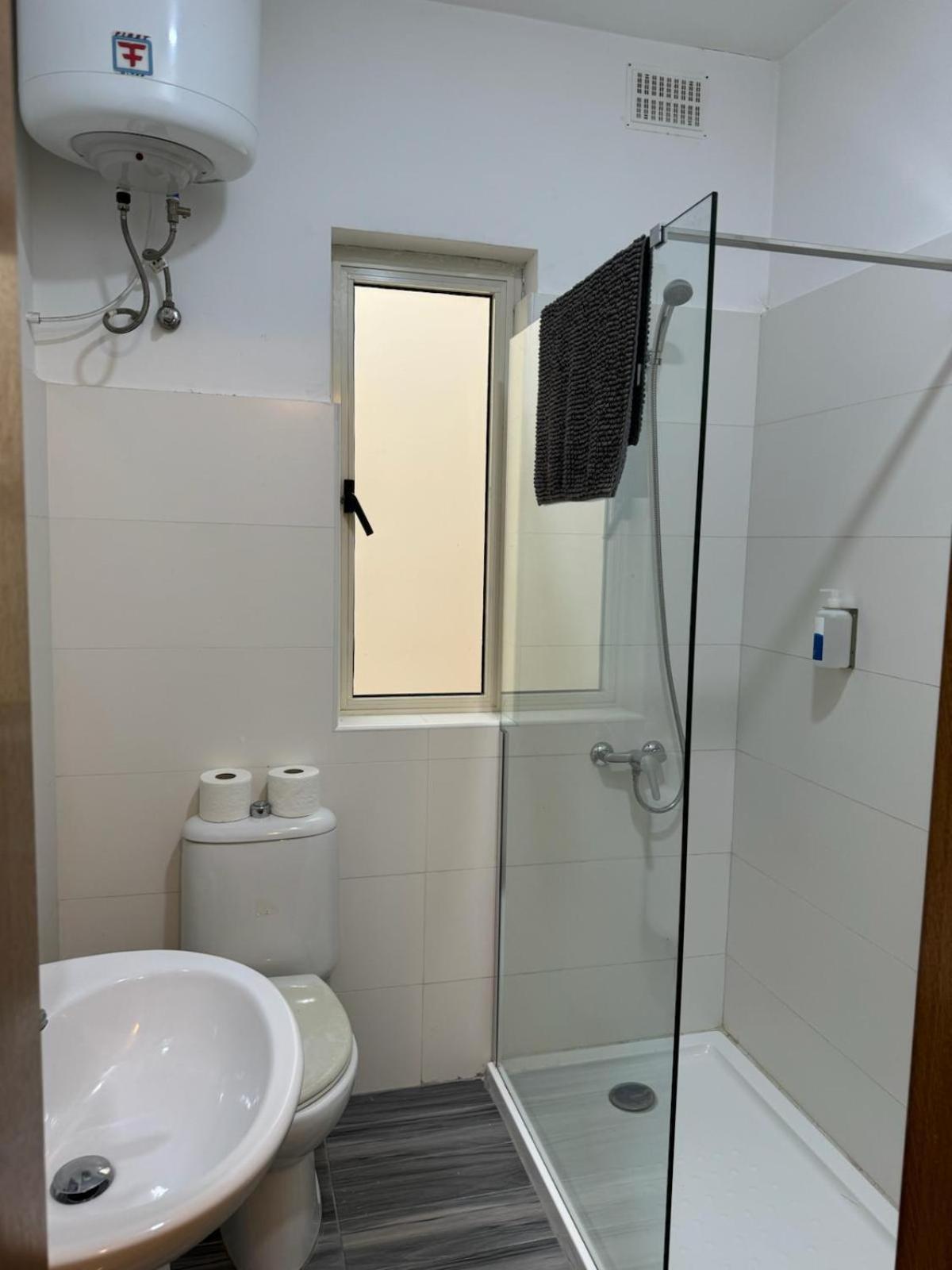 The Triton Hotel apartamentowy 3*
