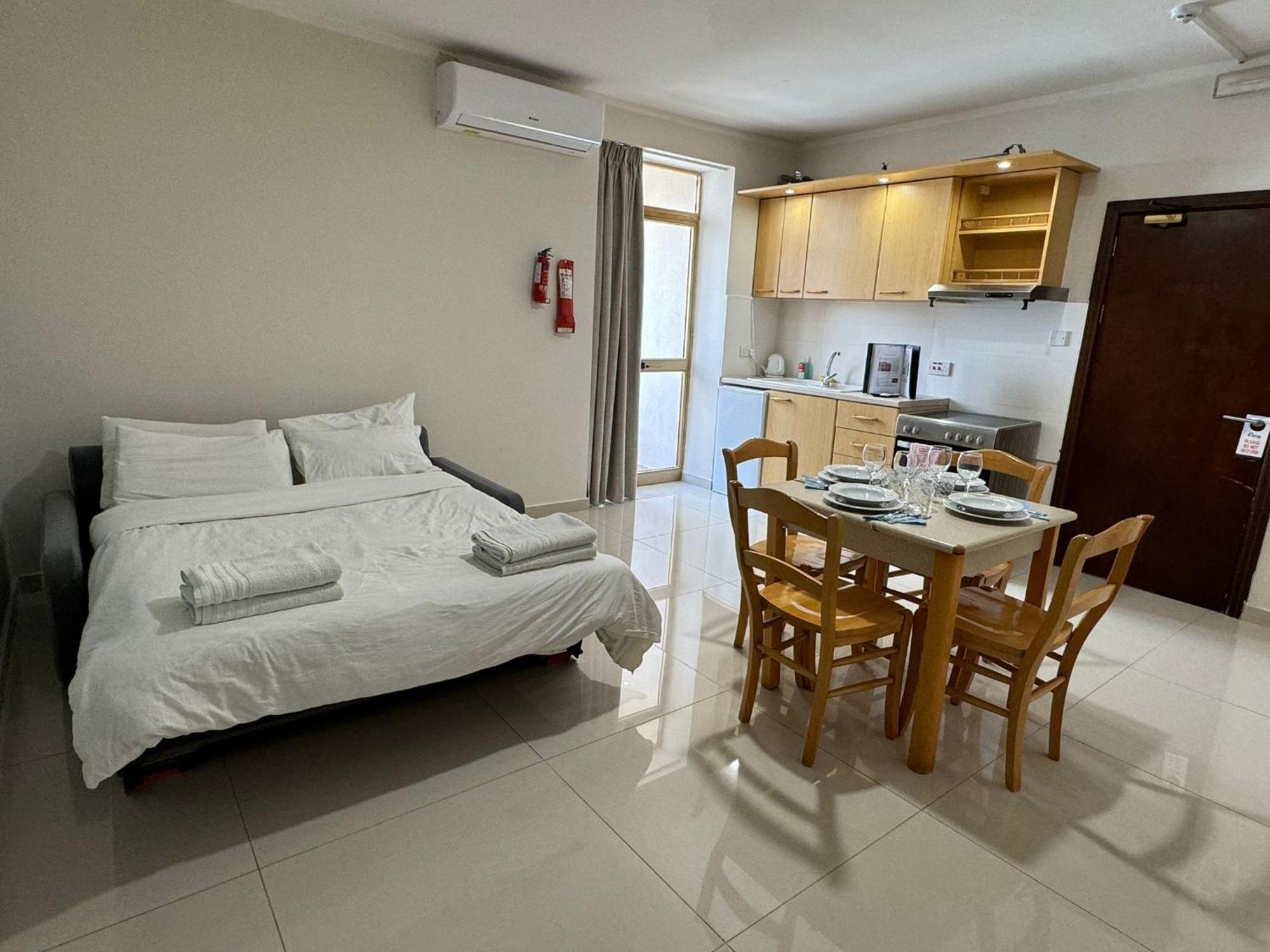 The Triton 3* St. Paul's Bay