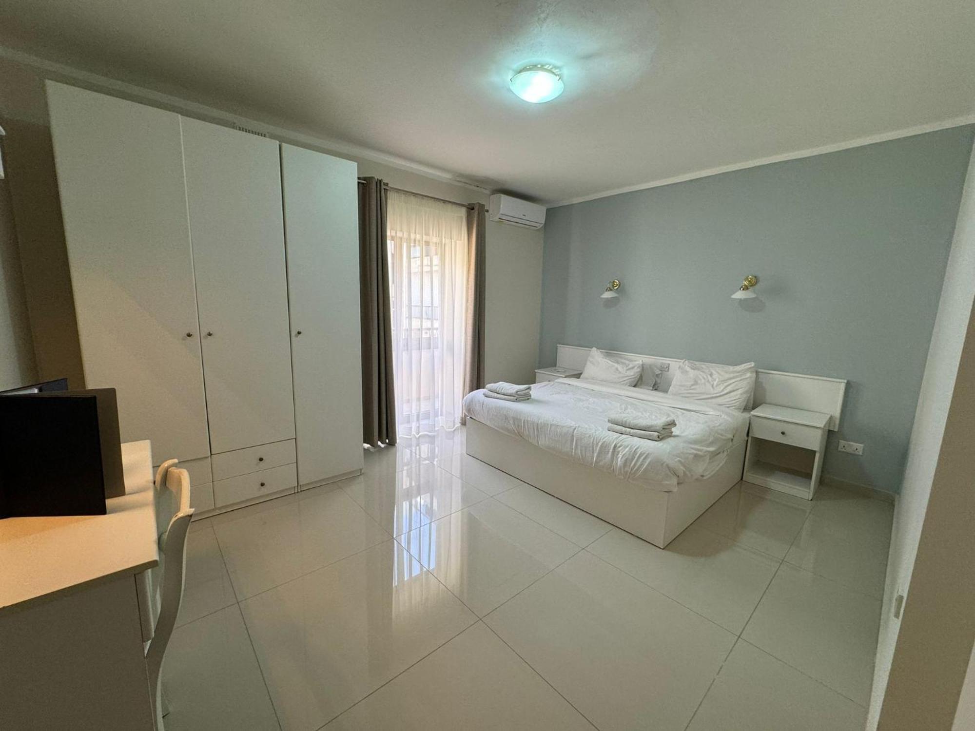 Hotel apartamentowy The Triton San Pawl il-Baħar